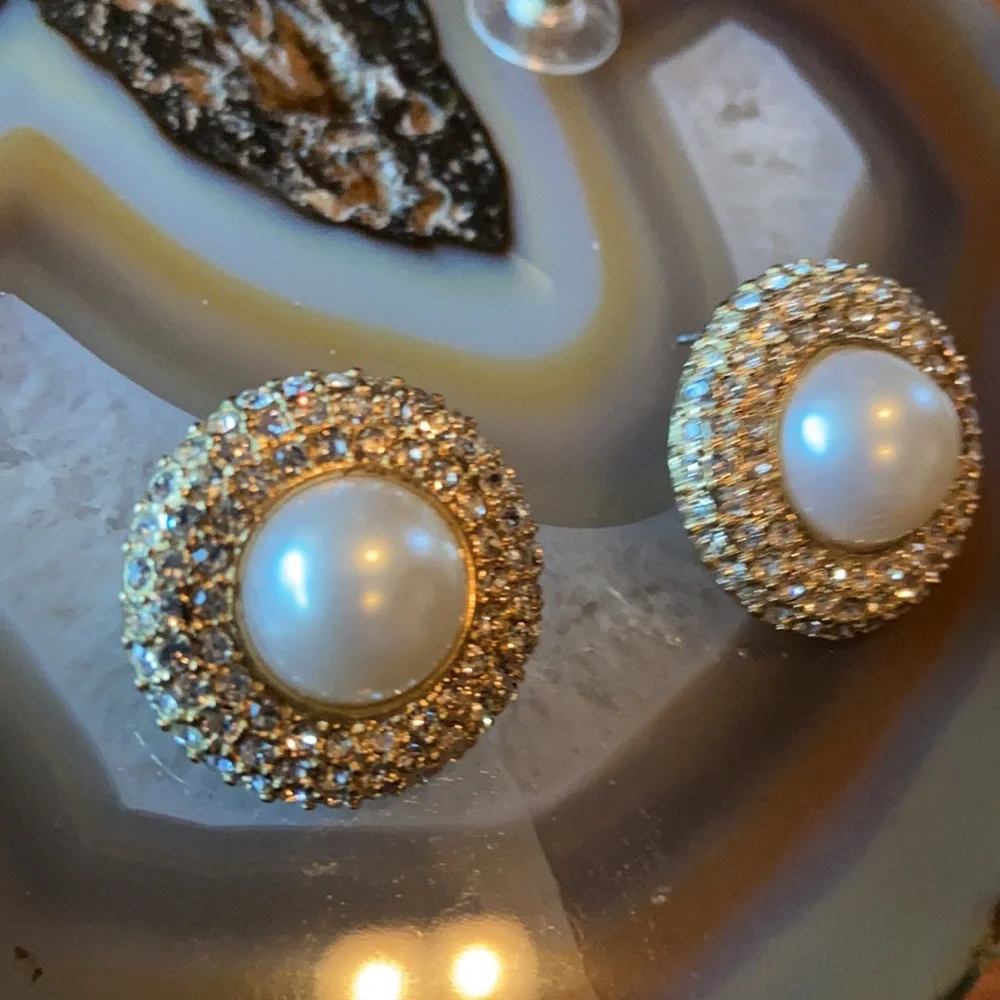 Do not share its relisting Pearl & rhinestone Gold statement earrings GUC 1” - Picture 10 of 15